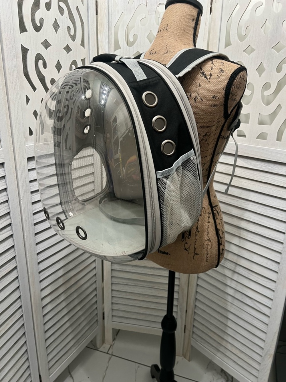 Expandable Cat Backpack Carrier - Picture 2 of 14